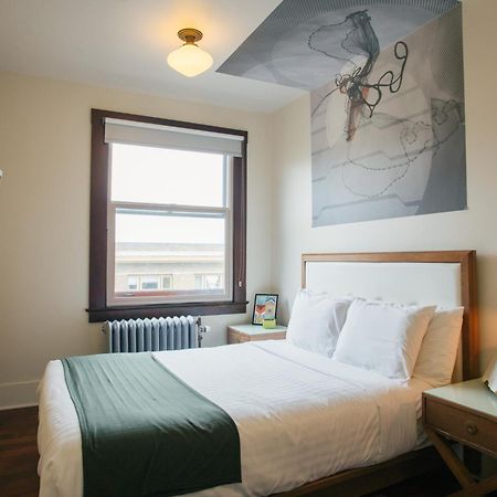 Commodore Hotel アストリア エクステリア 写真